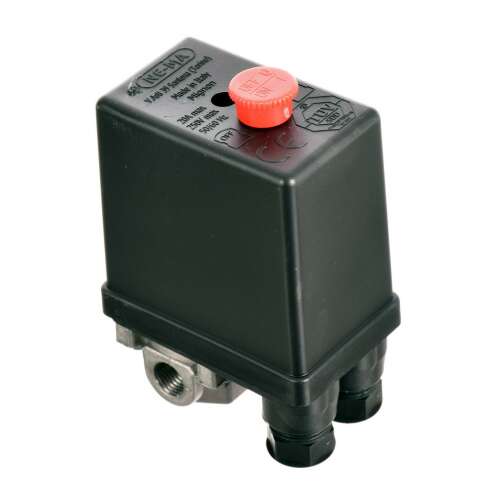 MĂ©g nincs megadva webes nĂ©v!